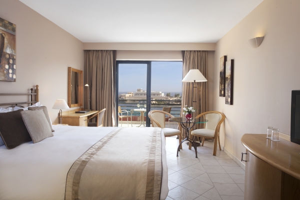Marina Hotel Corinthia Beach Resort (San Ġiljan)
